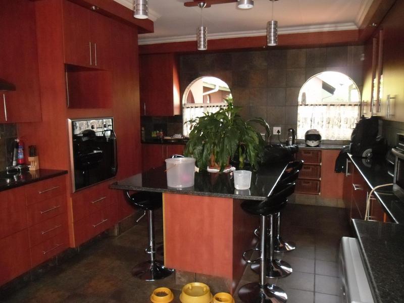 To Let 3 Bedroom Property for Rent in Pierre Van Ryneveld Gauteng