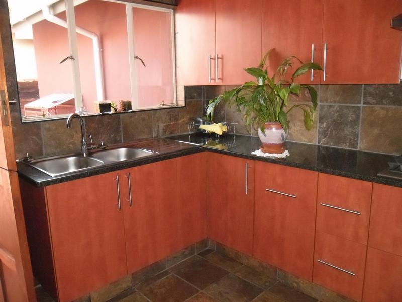 To Let 3 Bedroom Property for Rent in Pierre Van Ryneveld Gauteng