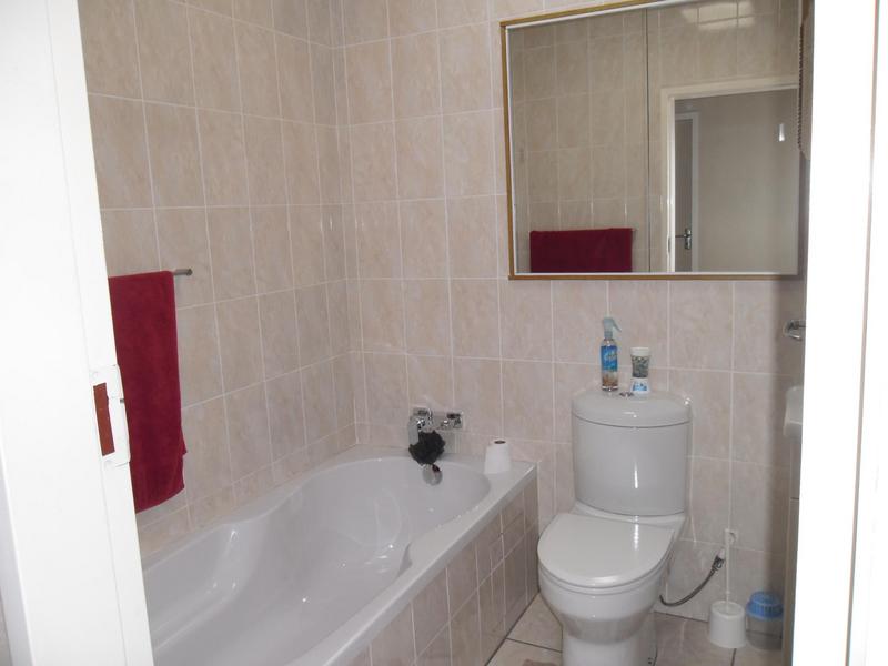 To Let 3 Bedroom Property for Rent in Pierre Van Ryneveld Gauteng
