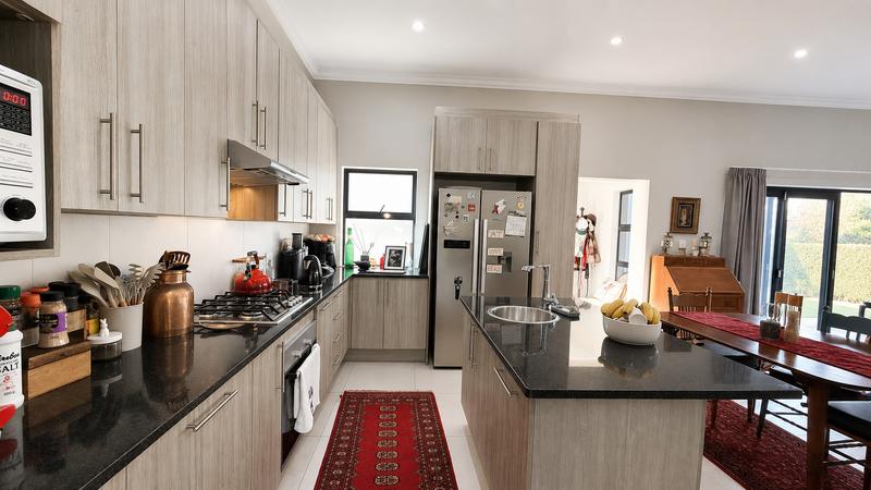 3 Bedroom Property for Sale in Midstream Ridge Gauteng
