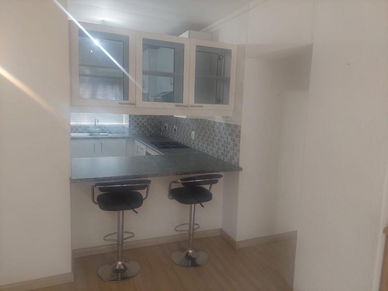 2 Bedroom Property for Sale in Greenhills Gauteng