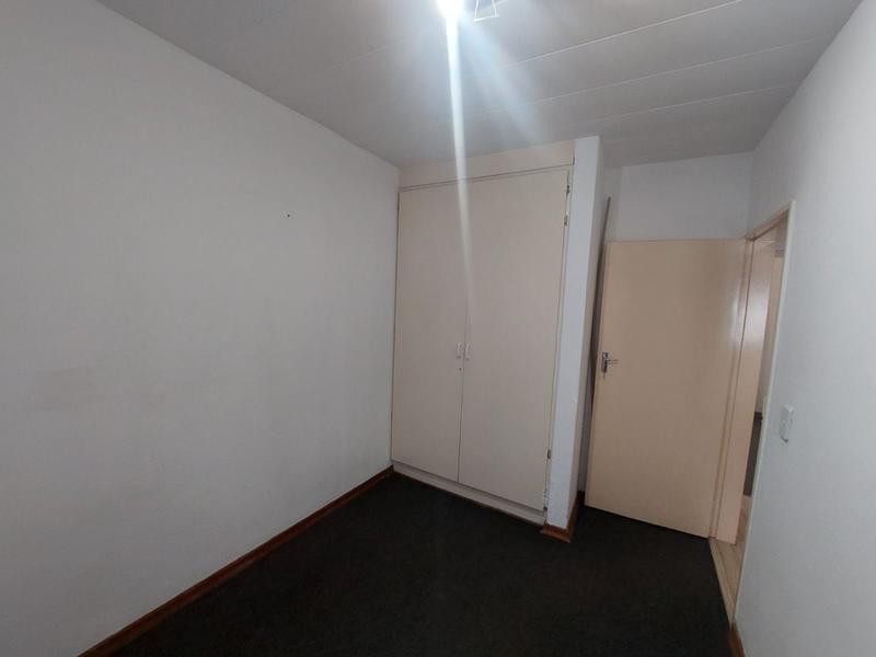 2 Bedroom Property for Sale in Greenhills Gauteng