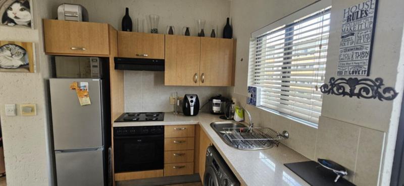 To Let 1 Bedroom Property for Rent in Ferndale Gauteng