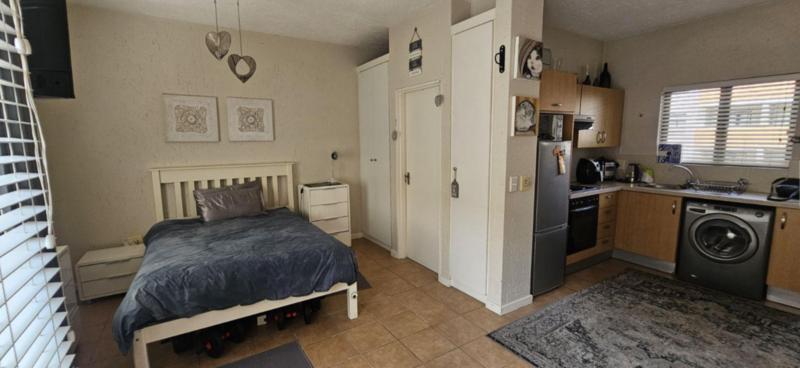 To Let 1 Bedroom Property for Rent in Ferndale Gauteng