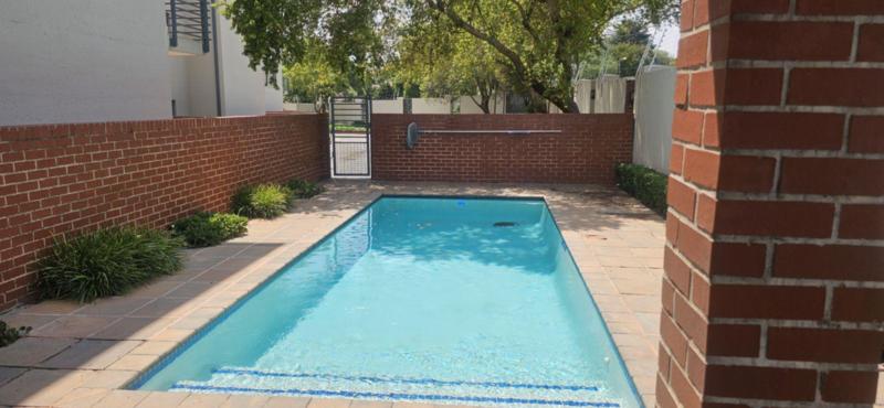 To Let 1 Bedroom Property for Rent in Ferndale Gauteng