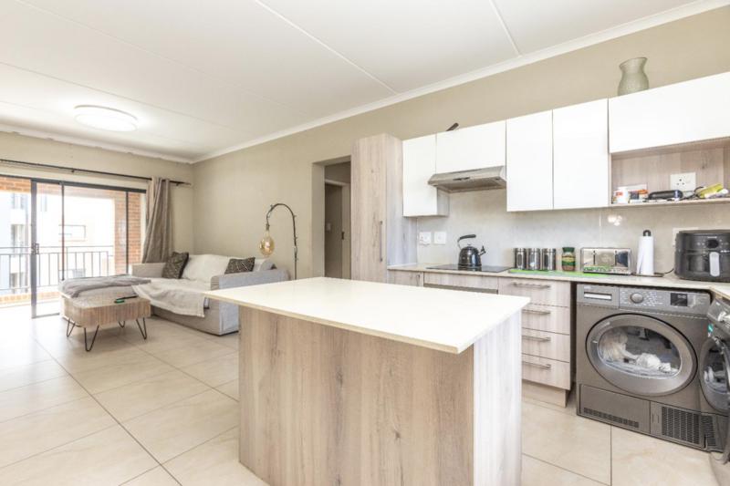 To Let 2 Bedroom Property for Rent in North Riding Gauteng