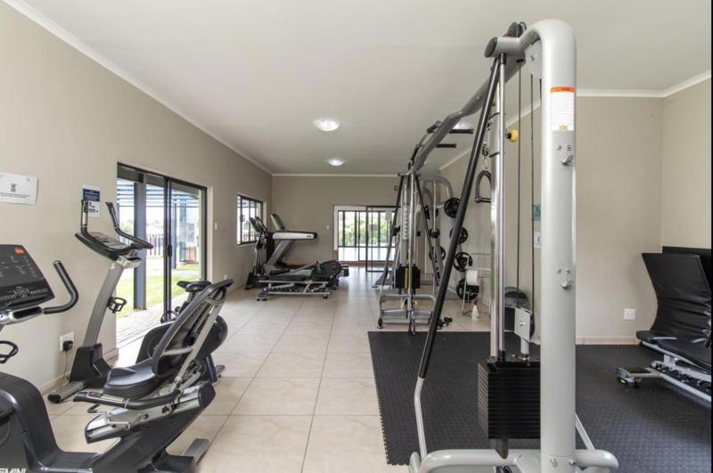 To Let 2 Bedroom Property for Rent in North Riding Gauteng