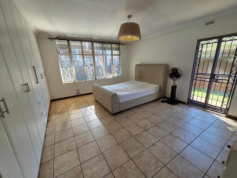 To Let 4 Bedroom Property for Rent in Lynnwood Gauteng