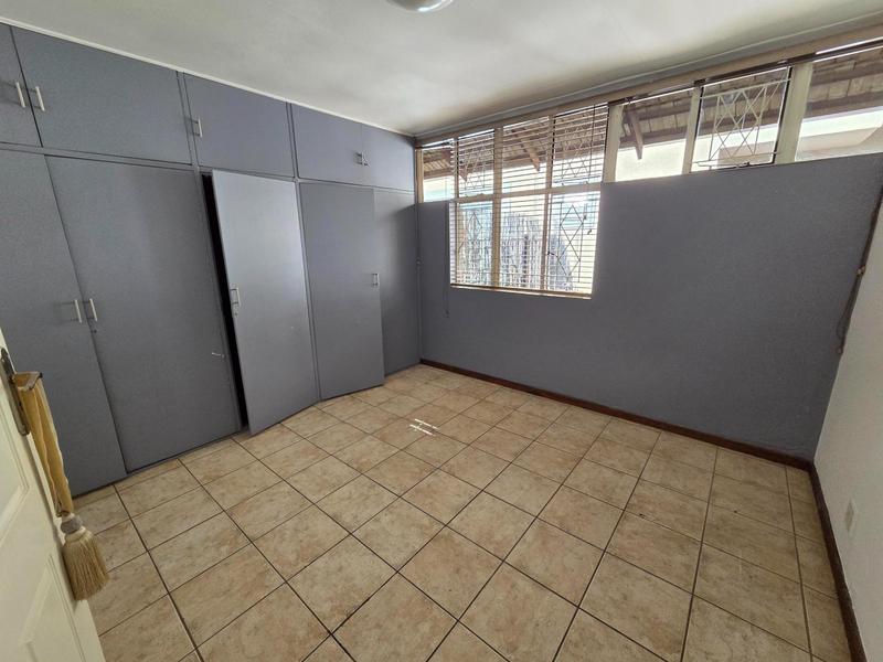 To Let 4 Bedroom Property for Rent in Lynnwood Gauteng
