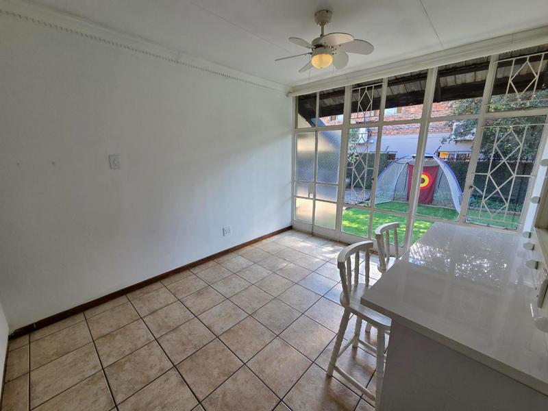 To Let 4 Bedroom Property for Rent in Lynnwood Gauteng