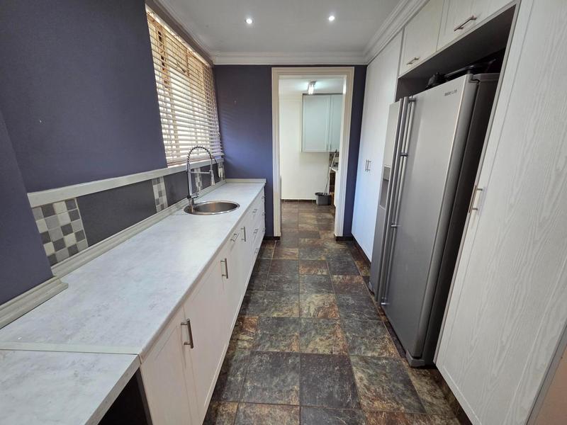 To Let 4 Bedroom Property for Rent in Lynnwood Gauteng