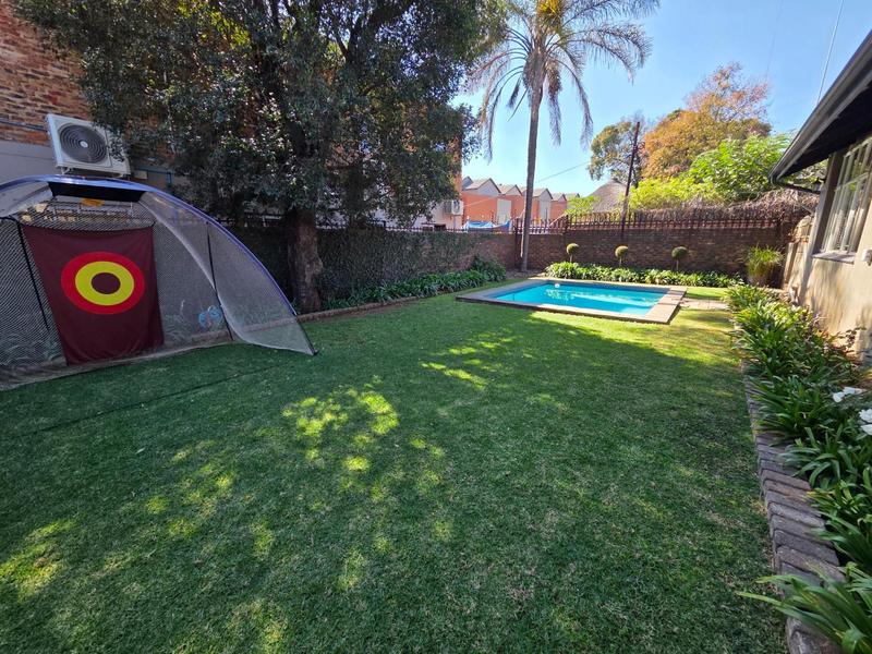 To Let 4 Bedroom Property for Rent in Lynnwood Gauteng