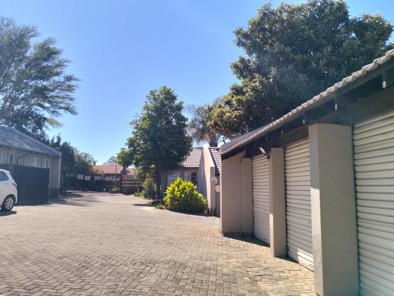 2 Bedroom Property for Sale in Birchleigh Gauteng
