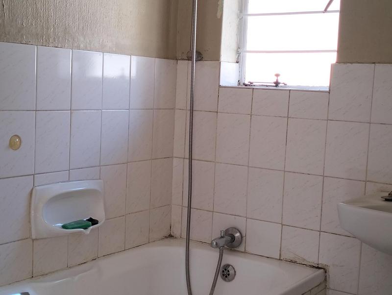 2 Bedroom Property for Sale in Birchleigh Gauteng