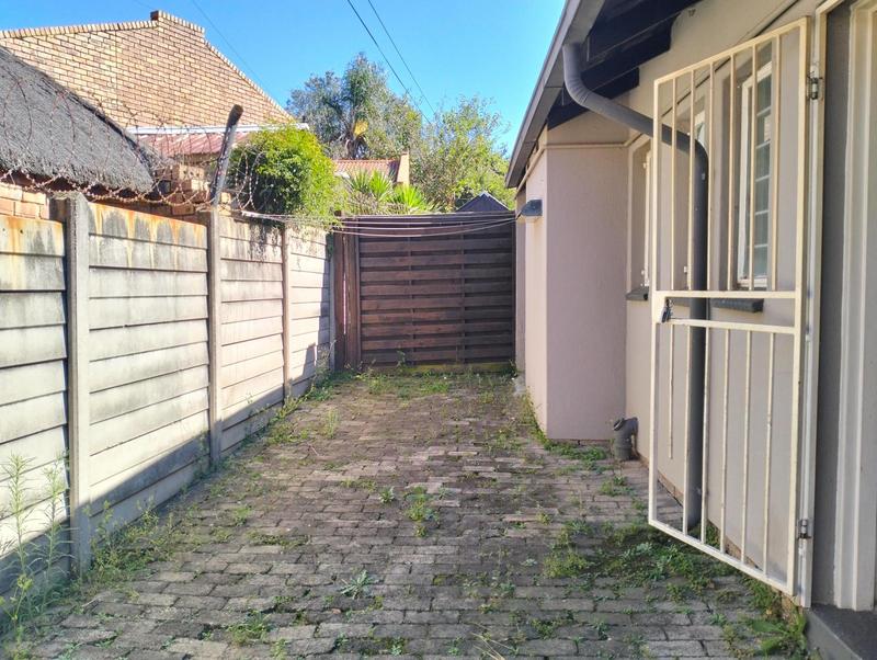 2 Bedroom Property for Sale in Birchleigh Gauteng