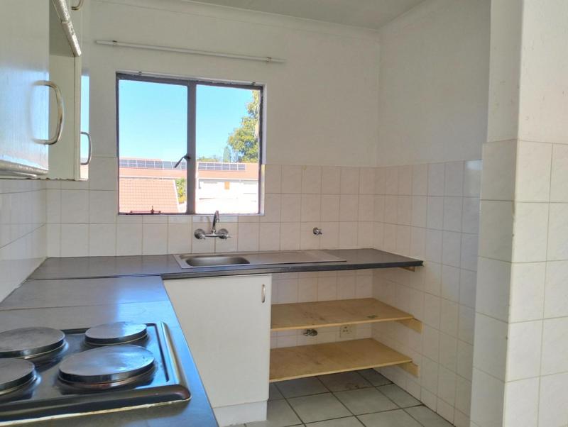 2 Bedroom Property for Sale in Glen Marais Gauteng