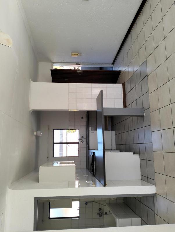 2 Bedroom Property for Sale in Glen Marais Gauteng
