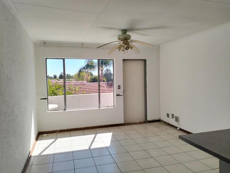 2 Bedroom Property for Sale in Glen Marais Gauteng