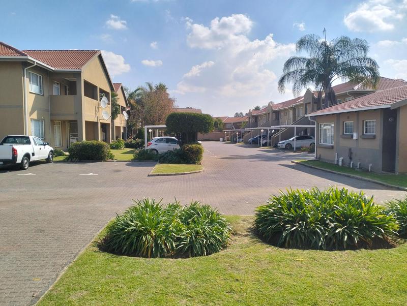 2 Bedroom Property for Sale in Kempton Park Ext 4 Gauteng