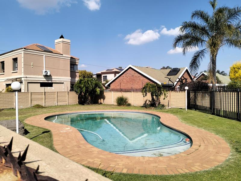 2 Bedroom Property for Sale in Kempton Park Ext 4 Gauteng