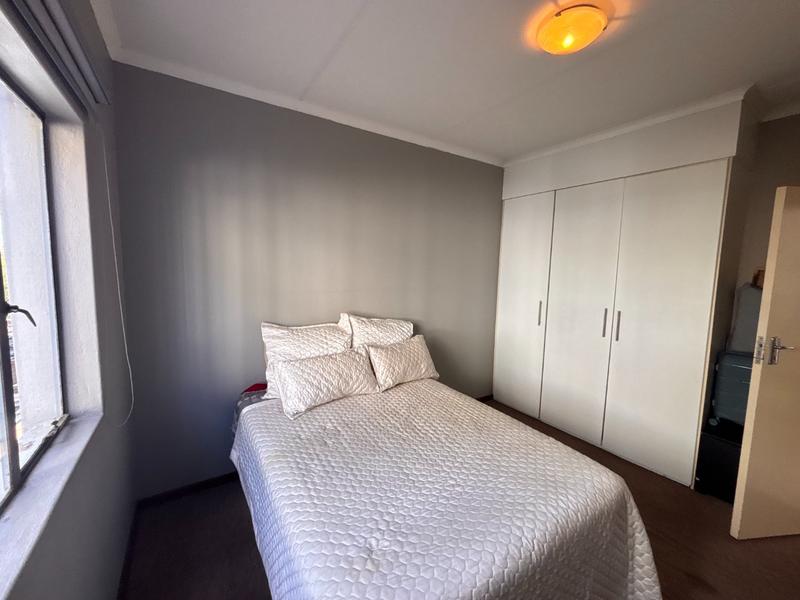 2 Bedroom Property for Sale in Ferndale Gauteng