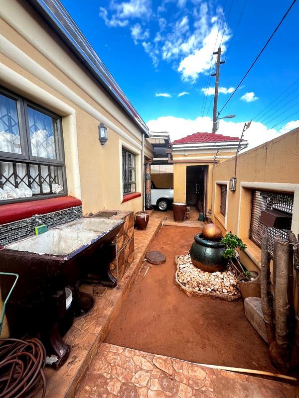 2 Bedroom Property for Sale in Glen Ridge Gauteng