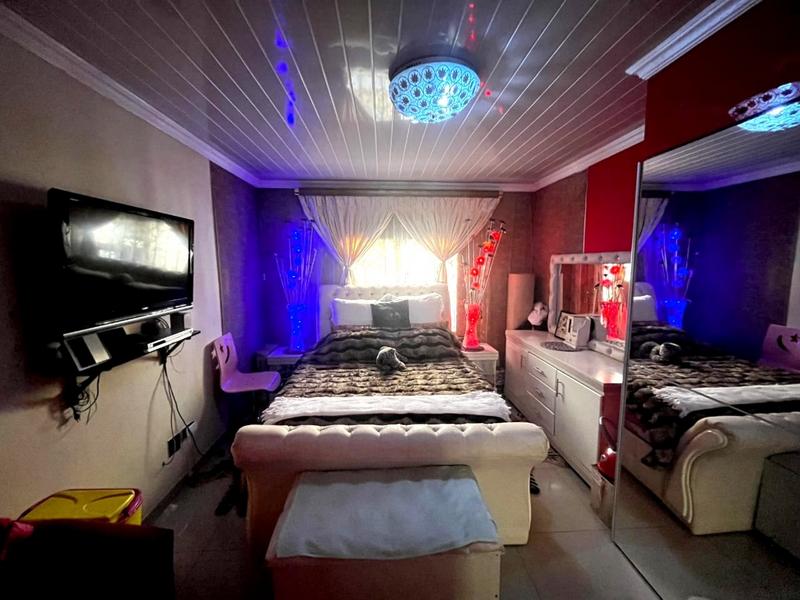 2 Bedroom Property for Sale in Glen Ridge Gauteng