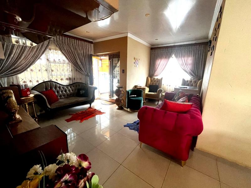 2 Bedroom Property for Sale in Glen Ridge Gauteng