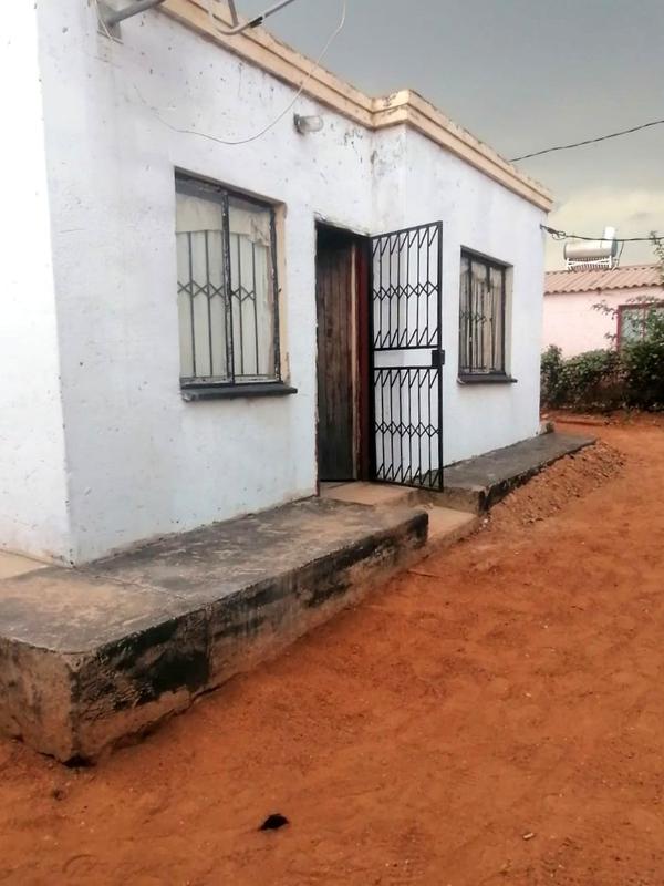 4 Bedroom Property for Sale in Vlakfontein Gauteng