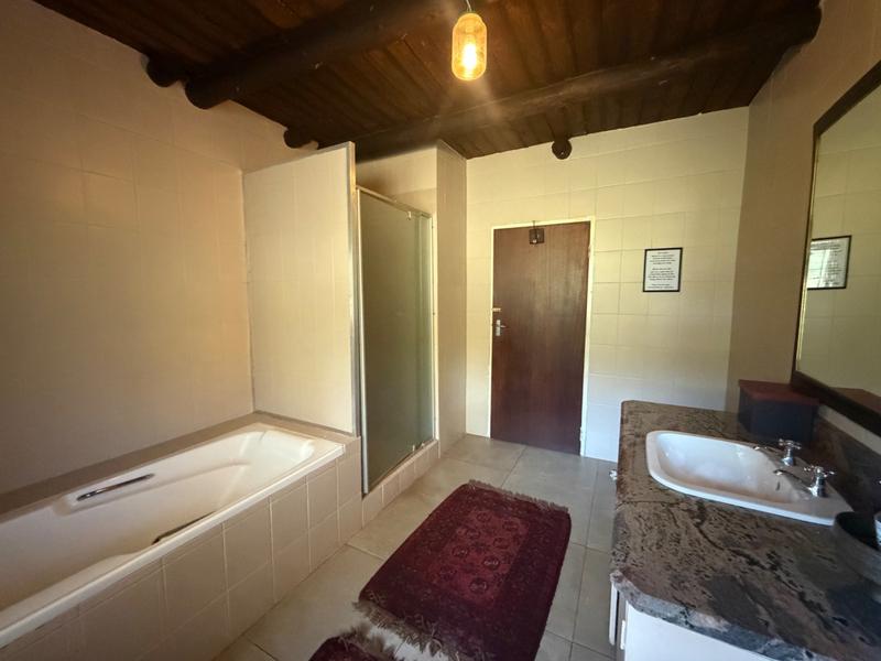 To Let 6 Bedroom Property for Rent in Hennops River Gauteng