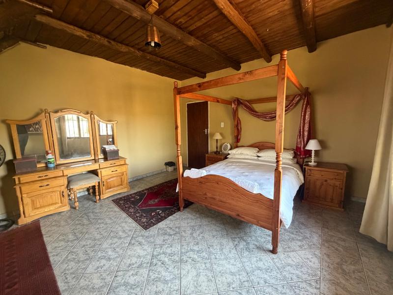 To Let 6 Bedroom Property for Rent in Hennops River Gauteng