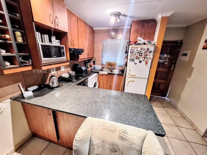 1 Bedroom Property for Sale in The Orchards Gauteng