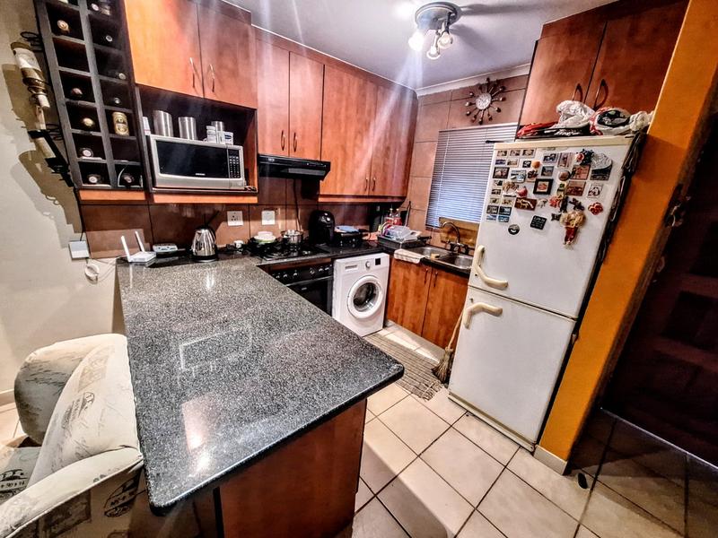 1 Bedroom Property for Sale in The Orchards Gauteng