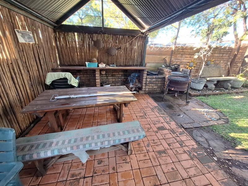 1 Bedroom Property for Sale in The Orchards Gauteng