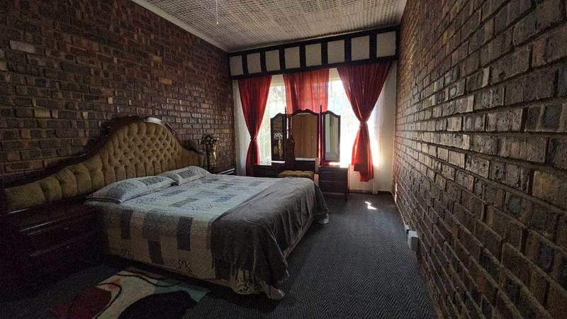 4 Bedroom Property for Sale in Dorandia Gauteng