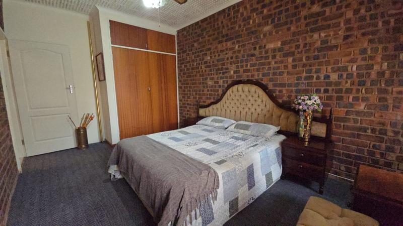 4 Bedroom Property for Sale in Dorandia Gauteng