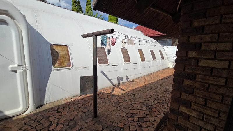 4 Bedroom Property for Sale in Dorandia Gauteng