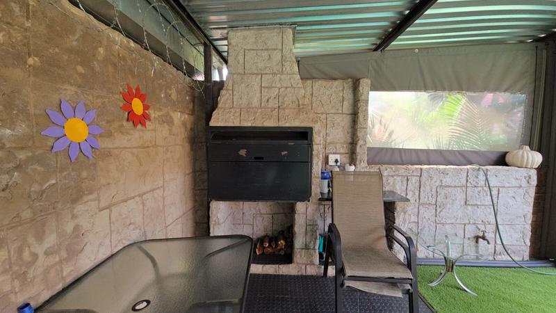 4 Bedroom Property for Sale in Dorandia Gauteng