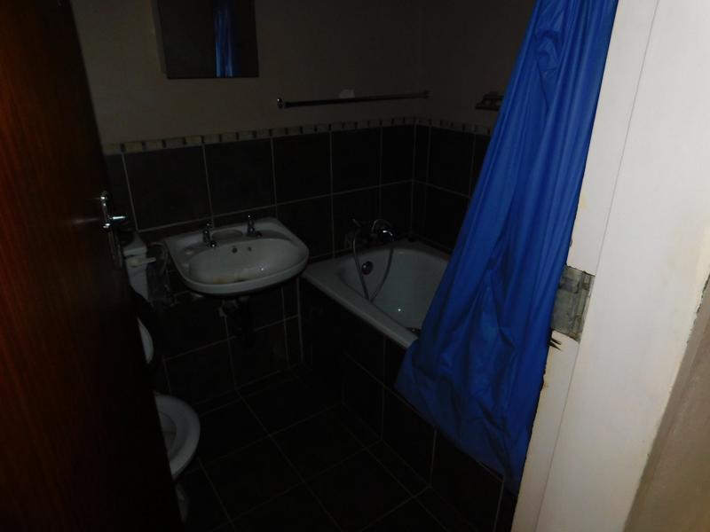 2 Bedroom Property for Sale in Pretoria North Gauteng