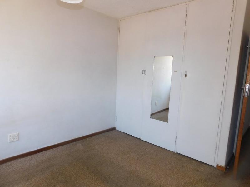 2 Bedroom Property for Sale in Pretoria North Gauteng