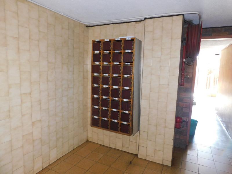 2 Bedroom Property for Sale in Pretoria North Gauteng