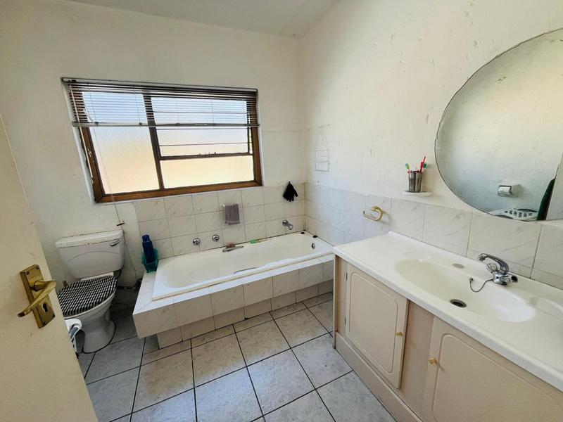 2 Bedroom Property for Sale in Bramley View Gauteng