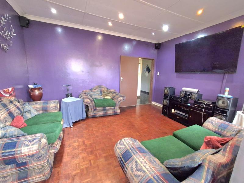 2 Bedroom Property for Sale in Forest Hill Gauteng