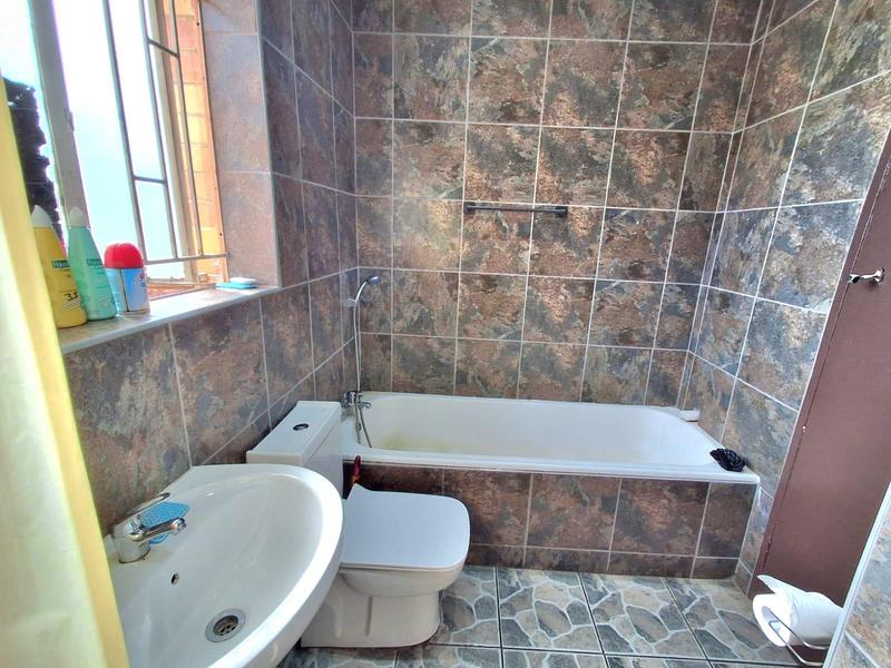 2 Bedroom Property for Sale in Forest Hill Gauteng