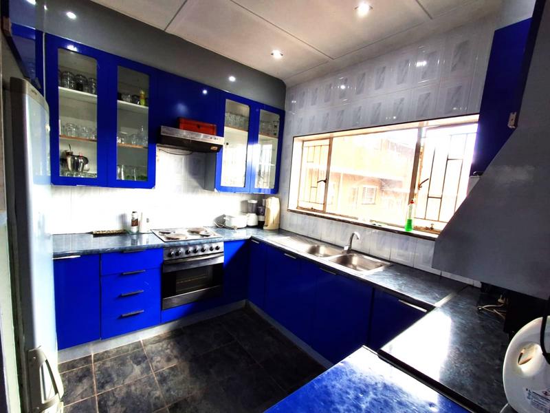 2 Bedroom Property for Sale in Forest Hill Gauteng