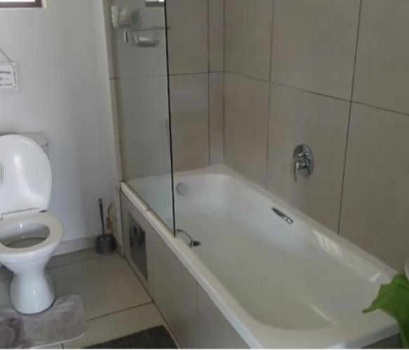 2 Bedroom Property for Sale in Johannesburg Central Gauteng