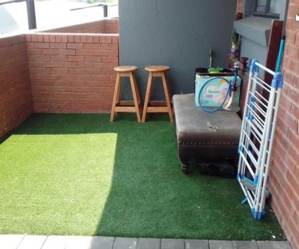 2 Bedroom Property for Sale in Johannesburg Central Gauteng