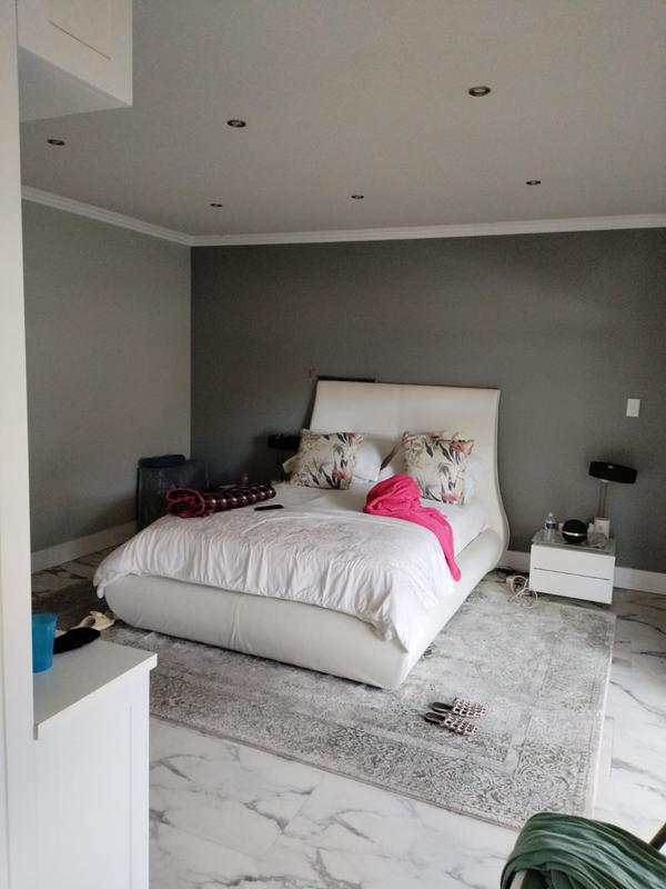 5 Bedroom Property for Sale in Fourways Gauteng