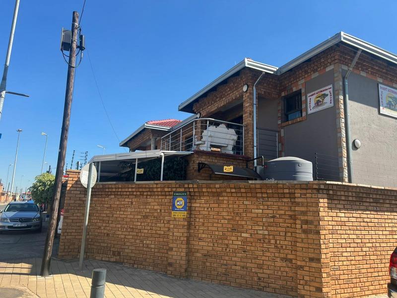 Commercial Property for Sale in Klipspruit Gauteng