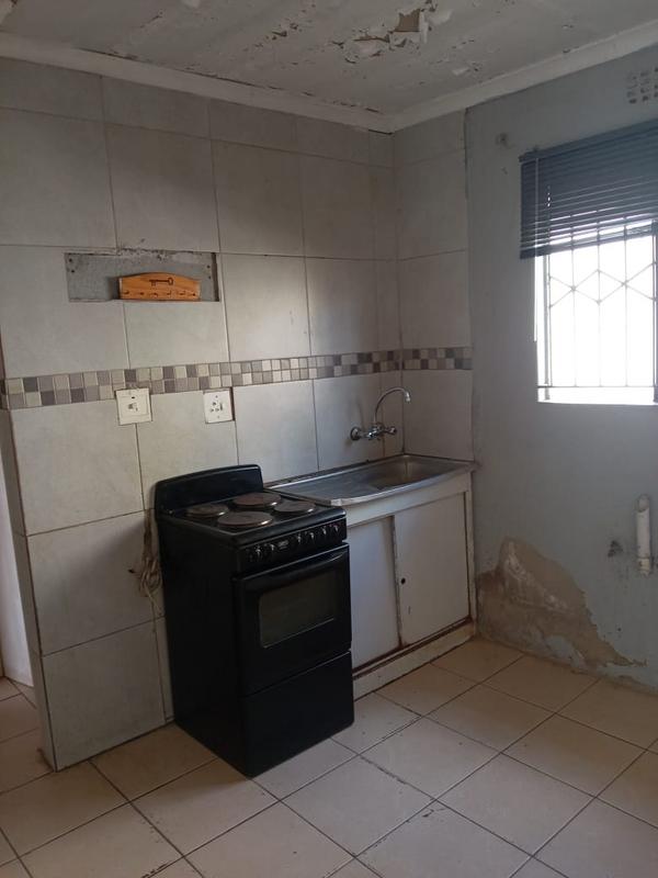 3 Bedroom Property for Sale in Protea Glen Gauteng